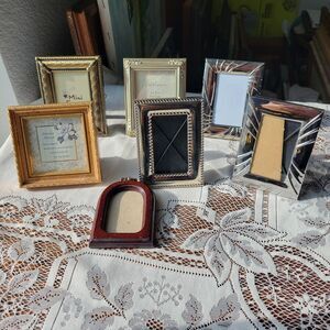 Lot of 7 Vintage Gold Silver Tone Metal & Wood Photo Frames Miniatures Gallery W